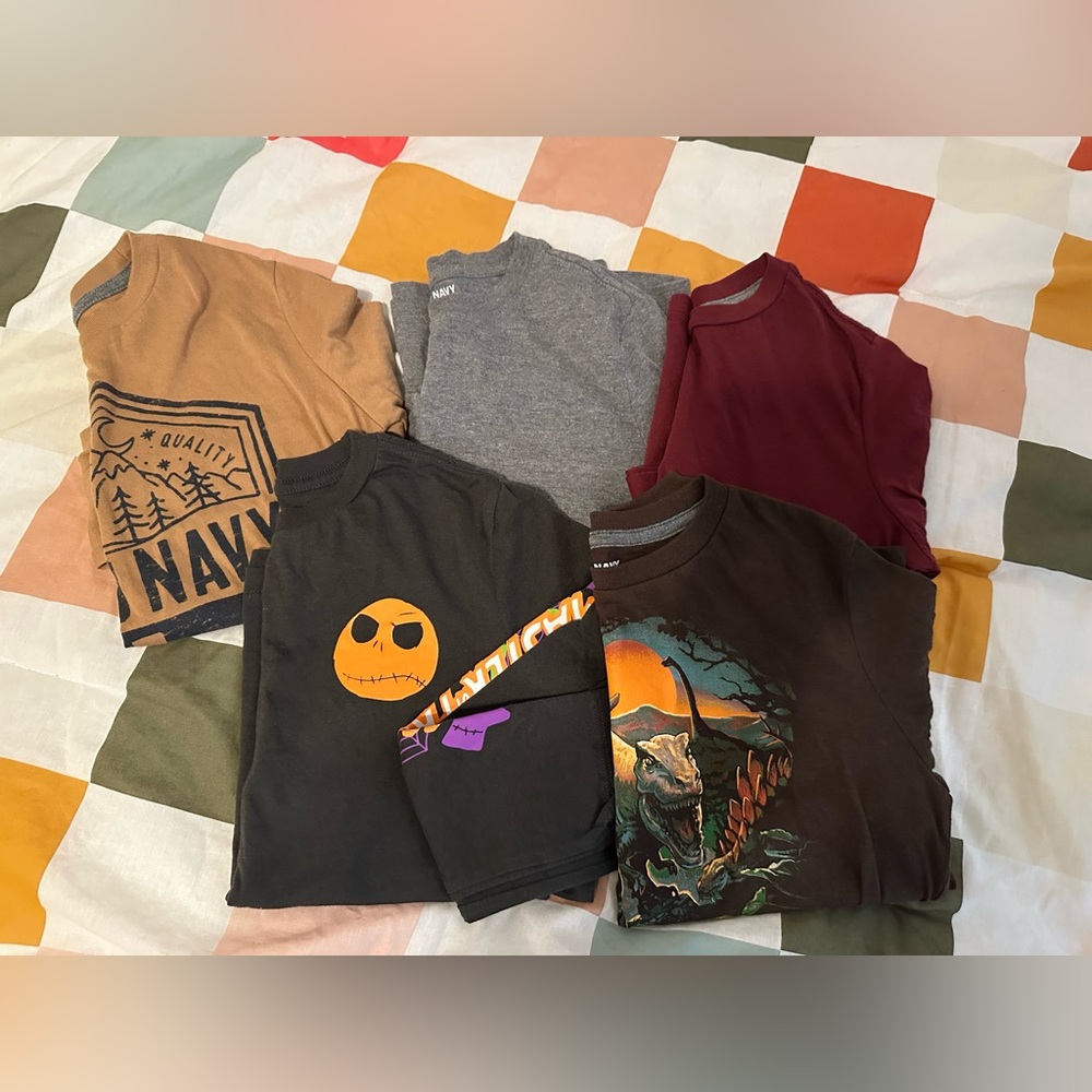 Old Navy Long sleeve tees - size 8